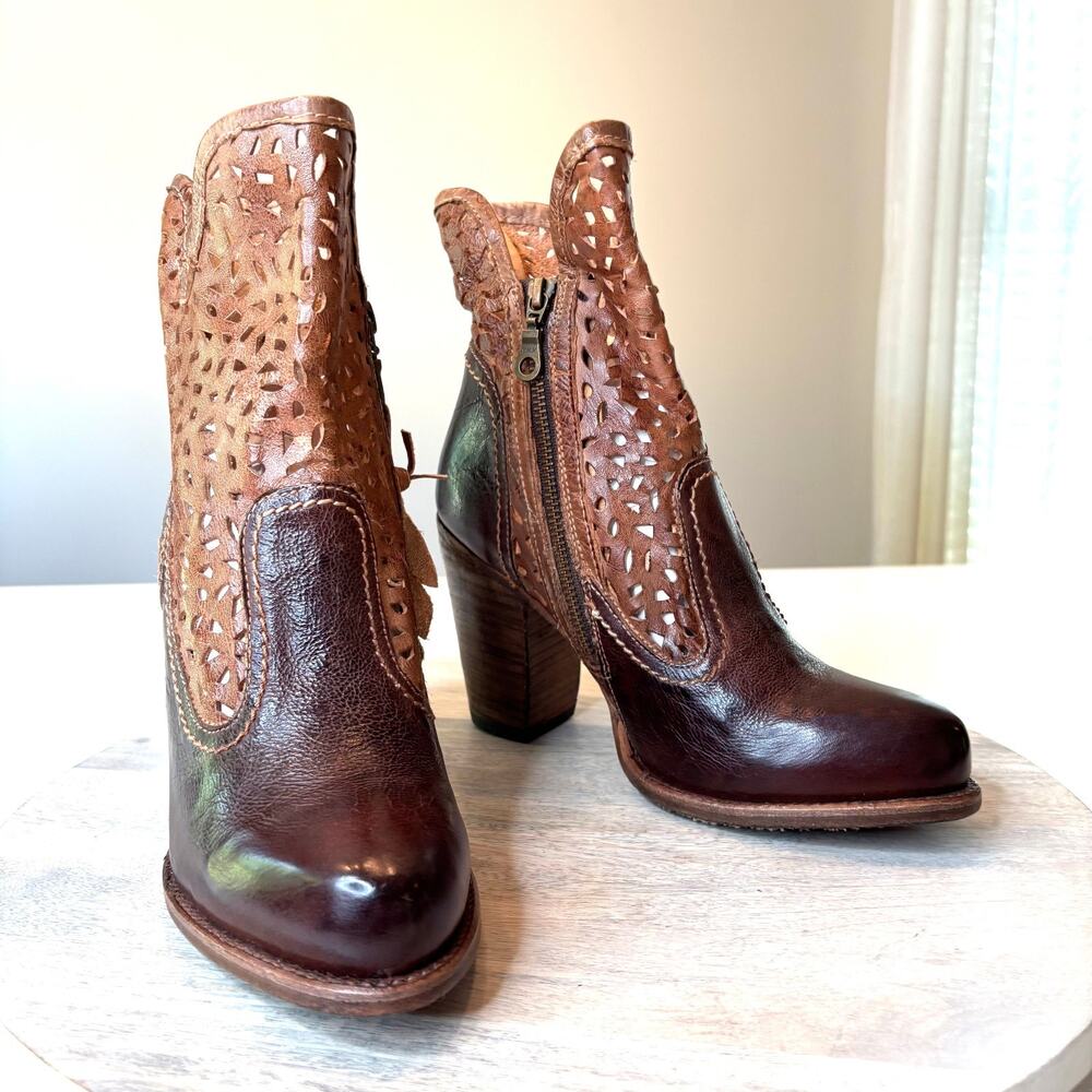 Bed Stu Perforated Leather Ankle Boots Laser Cut Stacked Heel Rustic Women's 8.5 - Picture 2 of 13